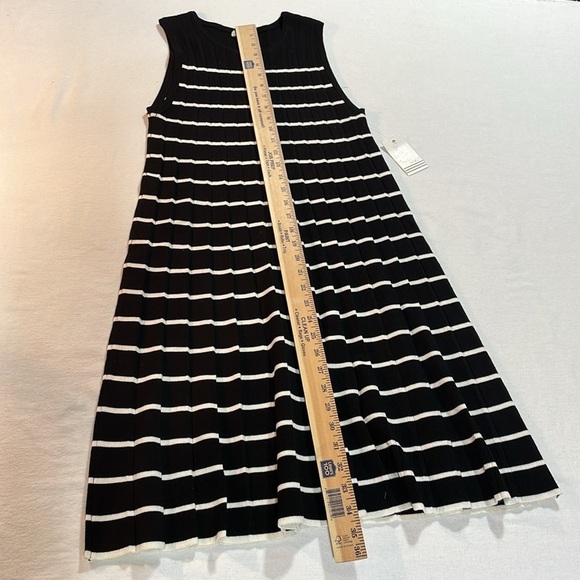 Ophelia Roe Women’s midi Dress, Stripped, Medium, Pleated, Sleeveless, New! - Picture 11 of 14